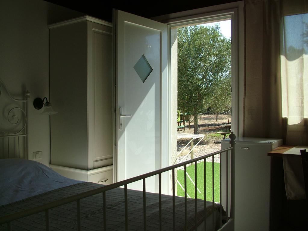 Agriturismo "Terra D'Ulivi" Porto Cesareo Chambre photo